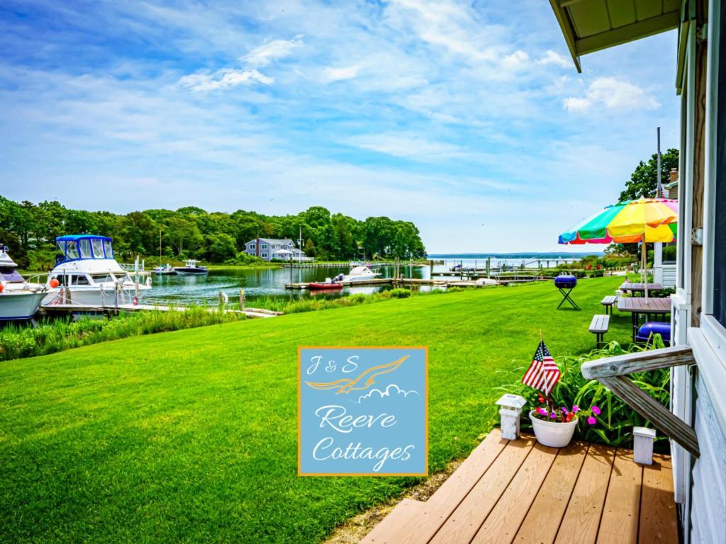 Premier Waterfront Cottage 2 Riverhead Exterior photo